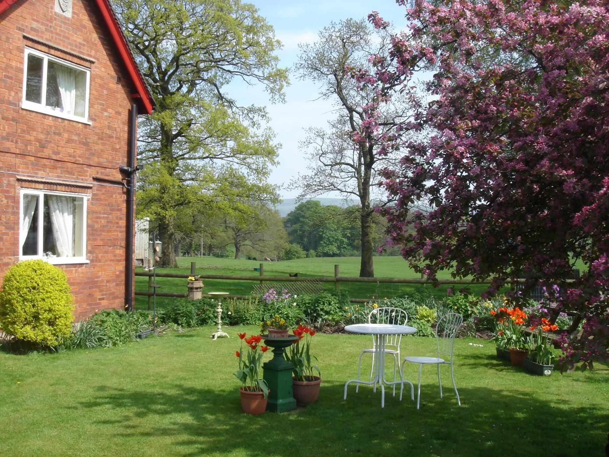 Eaton  Yew Tree Farm Bed & Breakfast エクステリア 写真