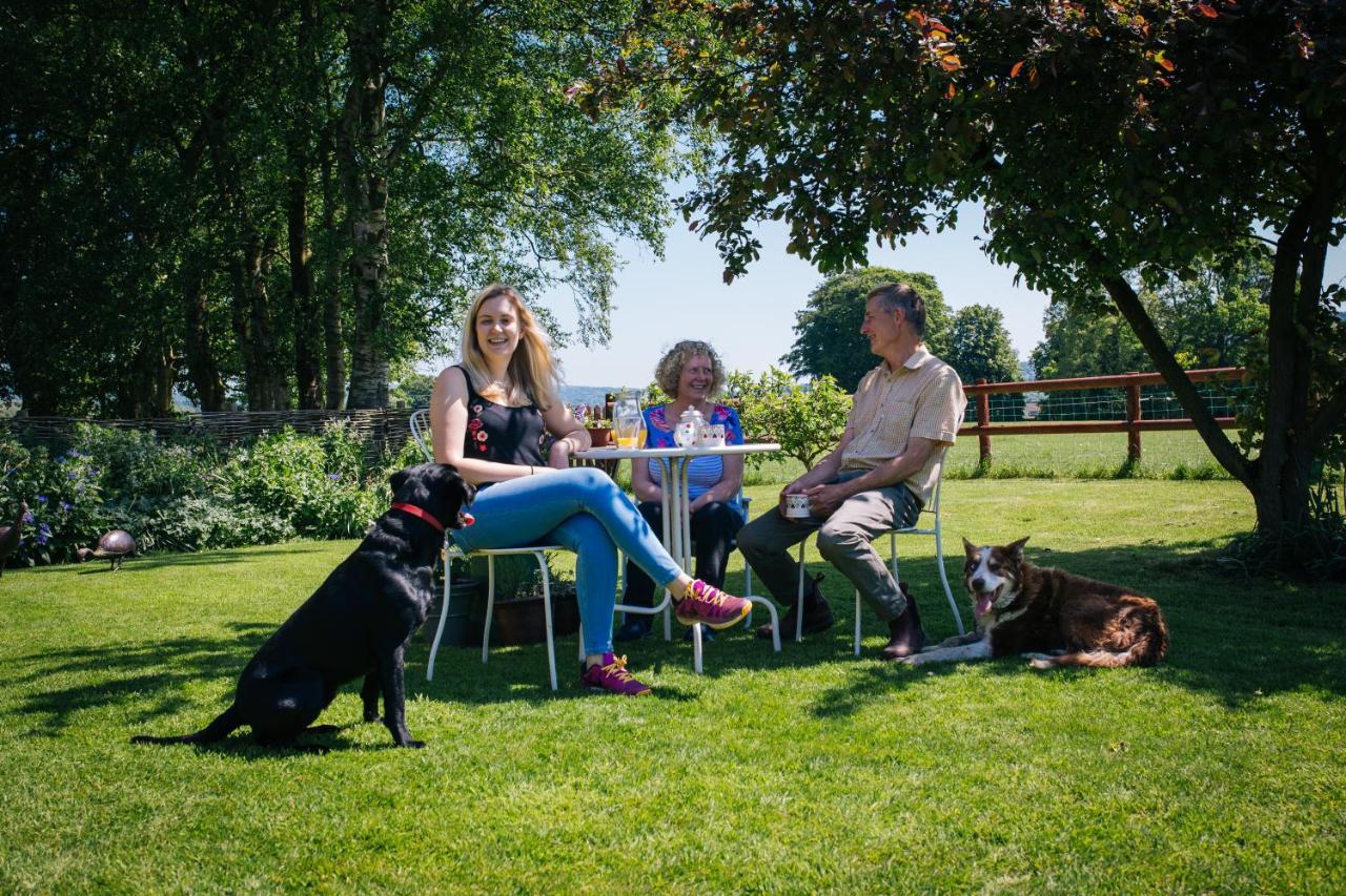 Eaton  Yew Tree Farm Bed & Breakfast エクステリア 写真